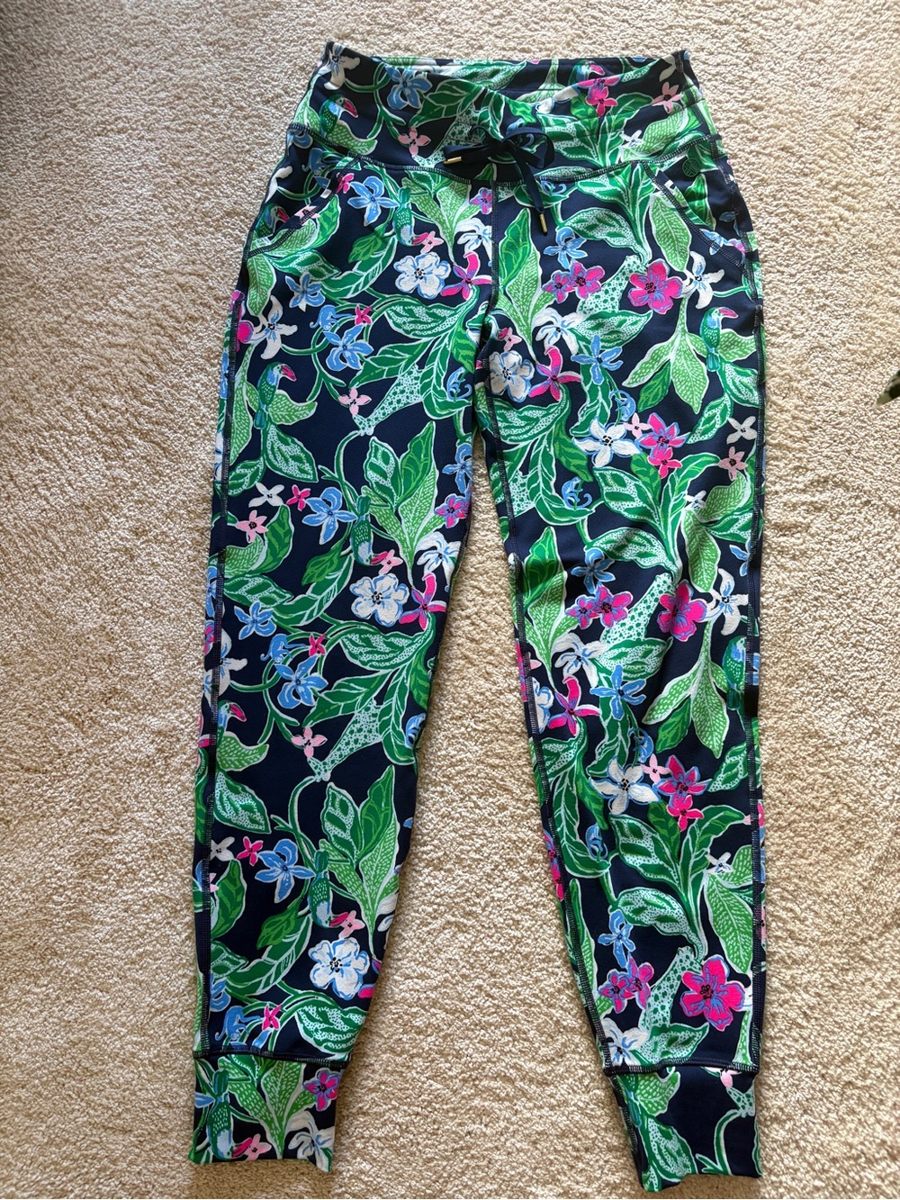 Lilly Pulitzer Navy Floral Leggings with Green Leaves and Pink Accents